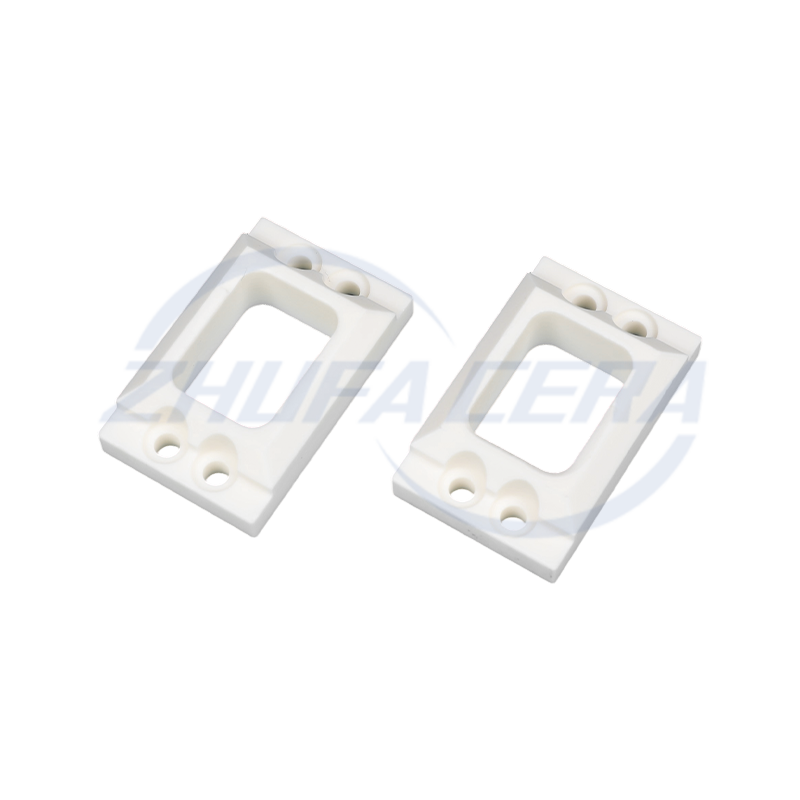 Alumiinioksidikeraaminen asemointilohkon pidike