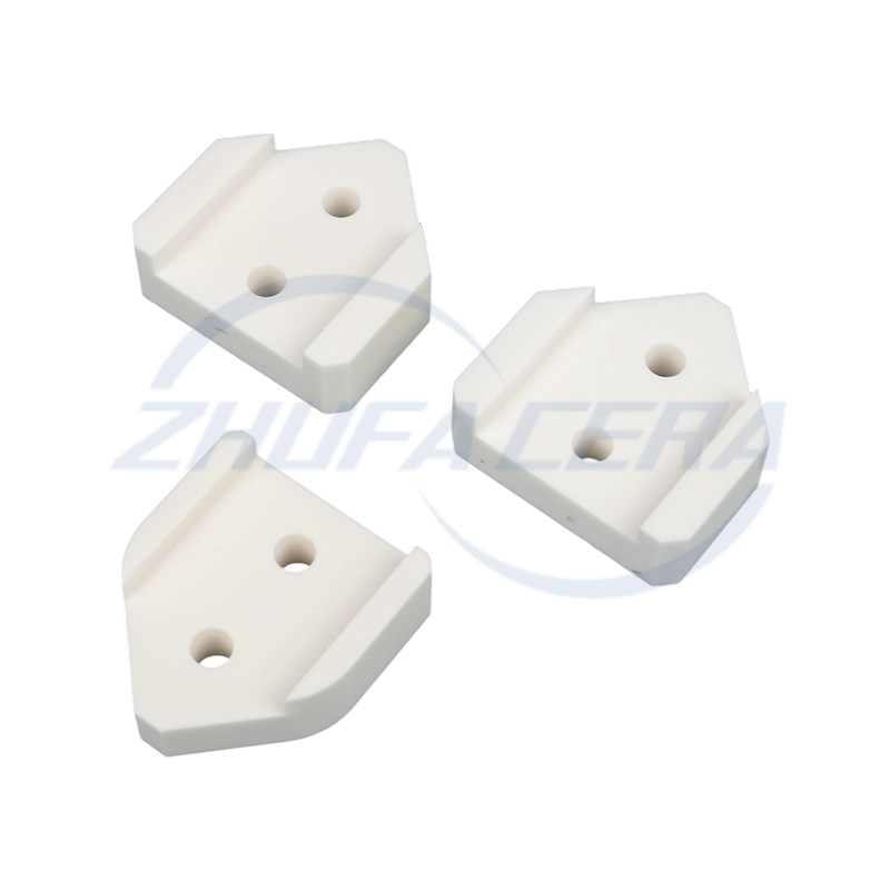 Alumiinioksidin leveysrajoituskeraaminen levy